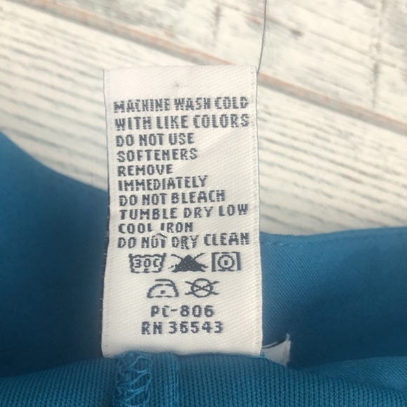 IZOD XFG Cool FX Skort 16 - Picture 4 of 12